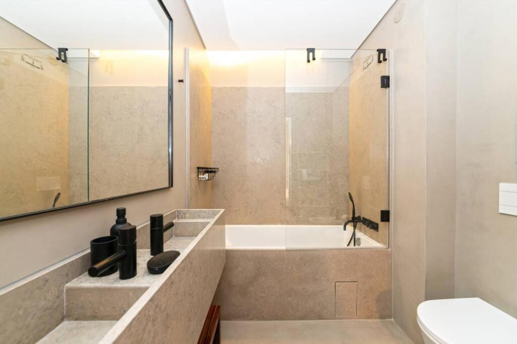 Stylish Apartment By Av. Da Liberdade Lisboa Eksteriør billede