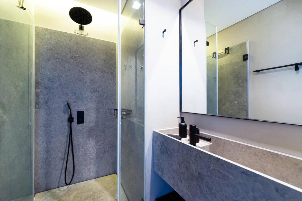 Stylish Apartment By Av. Da Liberdade Lisboa Eksteriør billede